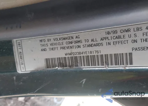 2000 Volkswagen Passat Glx from USA, damaged, VIN WVWPD23B4YE181761
